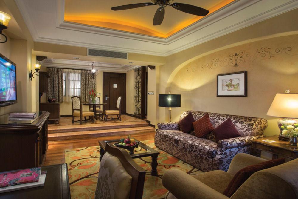 Hotel Casa Del Rio 5*