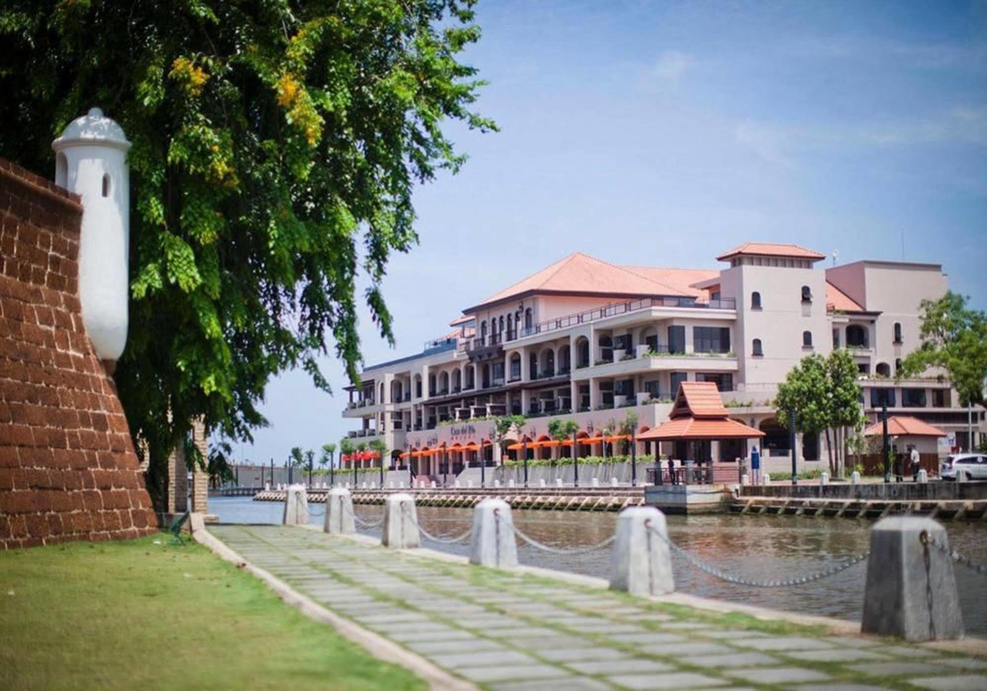 Casa Del Rio 5*